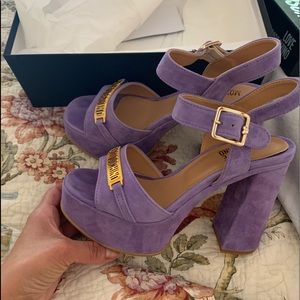 Love moschino platform